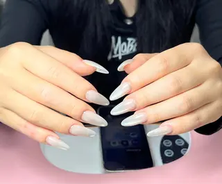 ネイル AURA NAIL 上前津のネイルデザイン
