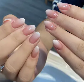 ネイル MOON nailsのネイルデザイン