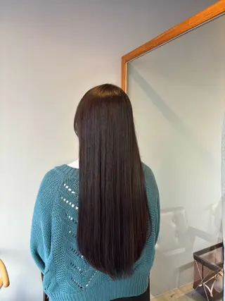 カラー 井手上 華のヘアスタイル