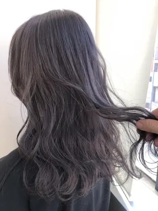 セミロング カラー 【透明感、艶髪】西村 有司のヘアスタイル