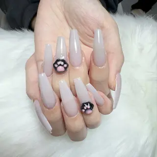 ネイル 🦢Ella💌 長さだし専門店☁️のネイルデザイン