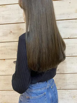 カラー やました もえかのヘアスタイル
