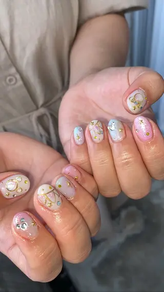 ショート カラー ネイル tetty nailsalonのネイルデザイン