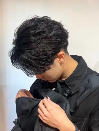 ショート ツイスパ/シャドウ 新井のヘアスタイル
