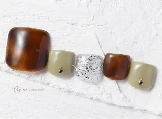 ネイル i nails 横浜WESTのネイルデザイン