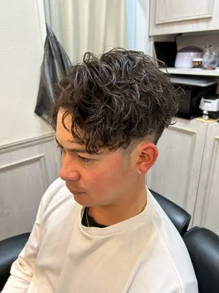 ショート 椿 智行のヘアスタイル