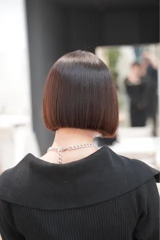 ショート 西山 凜のヘアスタイル
