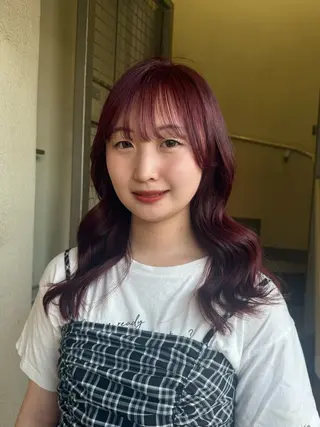 ミディアム 🍓mito/ ブリーチ/カラー🍓のヘアスタイル
