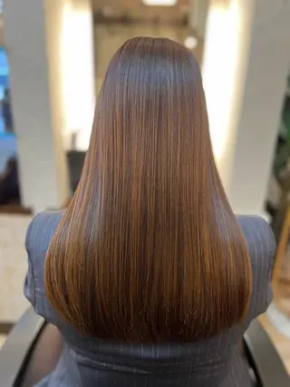 ロング カラー 石野 しおりのヘアスタイル
