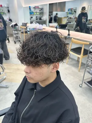 パーマ メンズ カット🔥パーマ特化 fifthりょう🔥のヘアスタイル