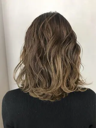 ミディアム カラー BROCANTE立川 karasawa.nのヘアスタイル