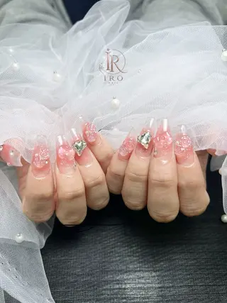 ネイル IRO Nail Studioのネイルデザイン