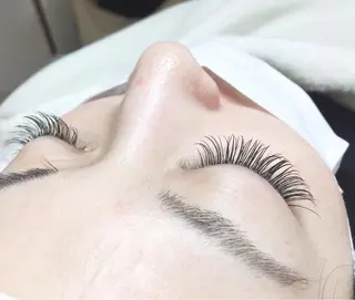 ロング カラー パーマ ヘアアレンジ メンズ キッズ ネイル マツエク・マツパ brille ~eyelash~のヘアスタイル