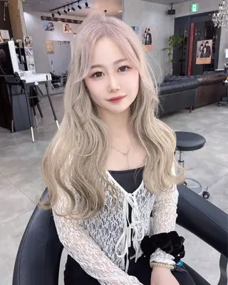 ロング 佐藤 香太のヘアスタイル