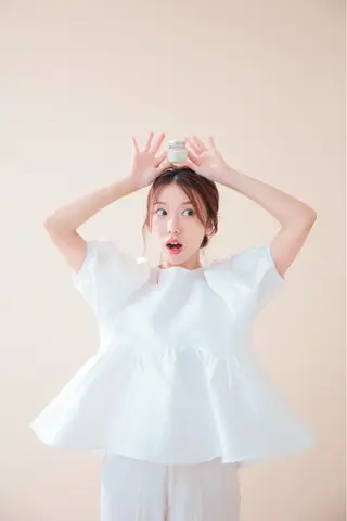 ミディアム Femme 鳳南町 多井 雪絵のヘアスタイル