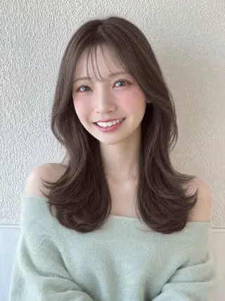 セミロング RIHO/愛されモテ /透明感カラーのヘアスタイル