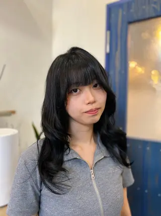 セミロング Liere Muuのヘアスタイル