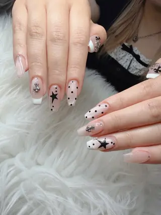 ネイル Lee Nailsのネイルデザイン