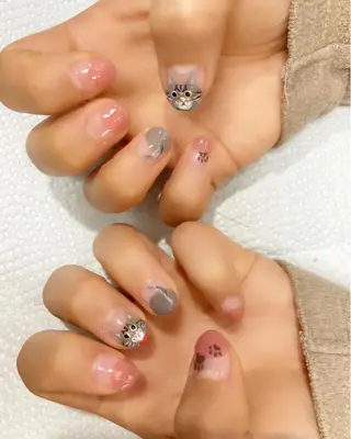 ネイル MonFavori 坂田のネイルデザイン