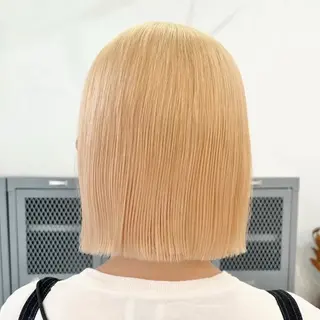 カラー cashel /ブリーチのヘアスタイル