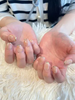ネイル LEGIT nail AKARIのネイルデザイン