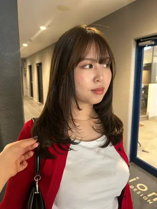 ロング カラー 透明感カラー レイヤーカット りなのヘアスタイル