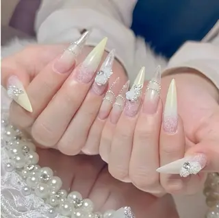 ネイル Julie NailSalonのネイルデザイン
