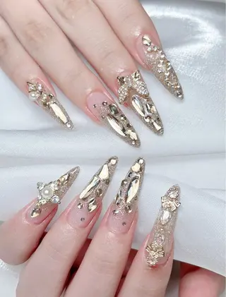 ネイル M🌷nail 長さだし専門店のネイルデザイン