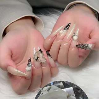 ロング カラー 波 なみのネイルデザイン