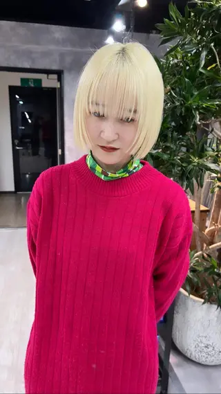 ショート カラー ウルフ/デザイン/ 大阪/タカハシユウキのヘアスタイル