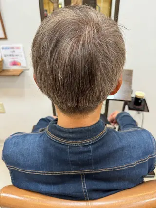 メンズ 池田 菜摘のヘアスタイル