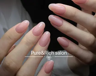 ネイル Pure&Rich Nailのネイルデザイン