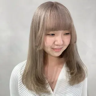 セミロング カラー デザインカラー/パー マ🦖外岡咲希🦖のヘアスタイル