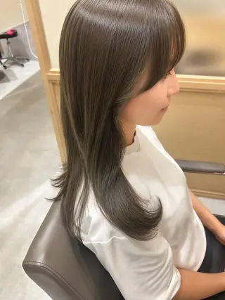 ロング カラー 久木原 ゆりのヘアスタイル