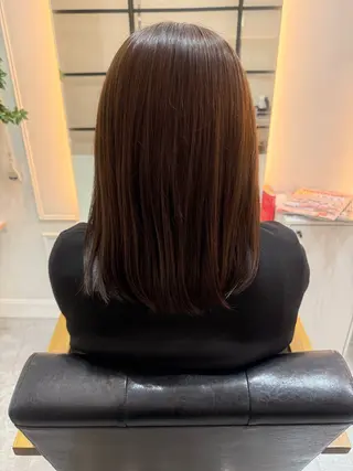 セミロング カラー Queens Yukikoのヘアスタイル