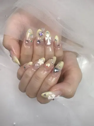 ネイル Queeens nailのネイルデザイン