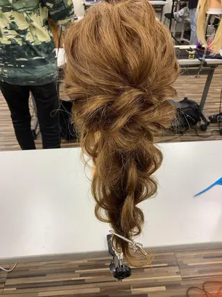ミディアム ヘアアレンジ 美髪矯正✖️似合わせ 🌻ヒトミのヘアスタイル