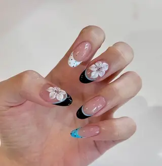 ネイル Mika Nails 心斎橋のネイルデザイン