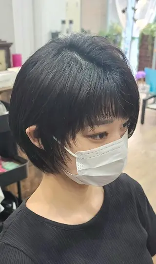 ショート カラー 井澗 修二のヘアスタイル