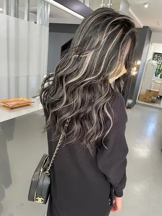 セミロング カラー 荒金 大翔のヘアスタイル
