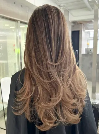 ロング Kotomi 🇺🇸💋のヘアスタイル