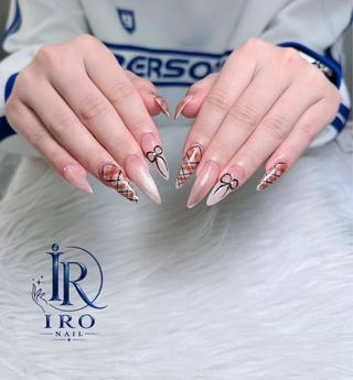ネイル IRO Nail Studio 千葉のネイルデザイン