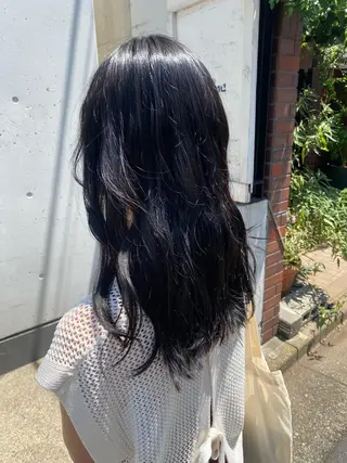 セミロング カラー お任せヘア☘️☘️ 及川渚のヘアスタイル