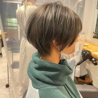 ミディアム カラー 🦋ハイトーンボブ ショート🦋トシキのヘアスタイル