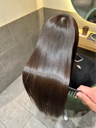 ロング カラー パーマ 色落ちまで盛れる 💟まなみのヘアスタイル