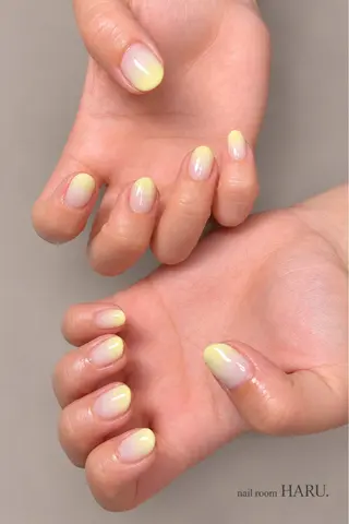 ネイル nailroom HARU.のネイルデザイン