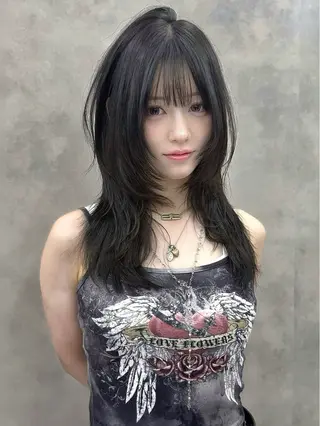 セミロング 髪質改善 似合わカットTodaのヘアスタイル
