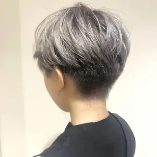 ショート カラー 竹内啓太 ボブのヘアスタイル