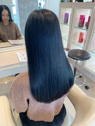 ロング 坂上 桜香のヘアスタイル