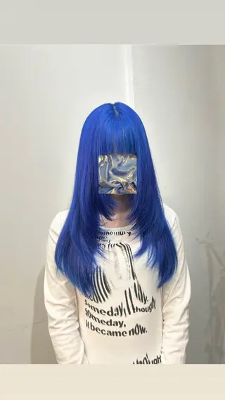 ロング カラー ケアブリーチ: Y u a n🧼のヘアスタイル